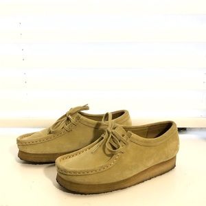 Clarks Original WALLABEES Women’s 6